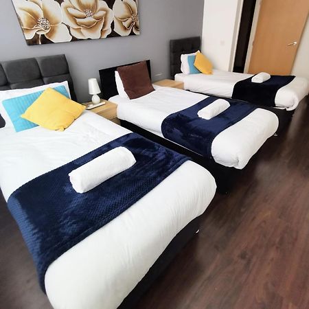 J Quarter - Sleeps 5 Long Term & Families Comfortably, 4 Beds, 2 Bathrooms Birmingham Bagian luar foto