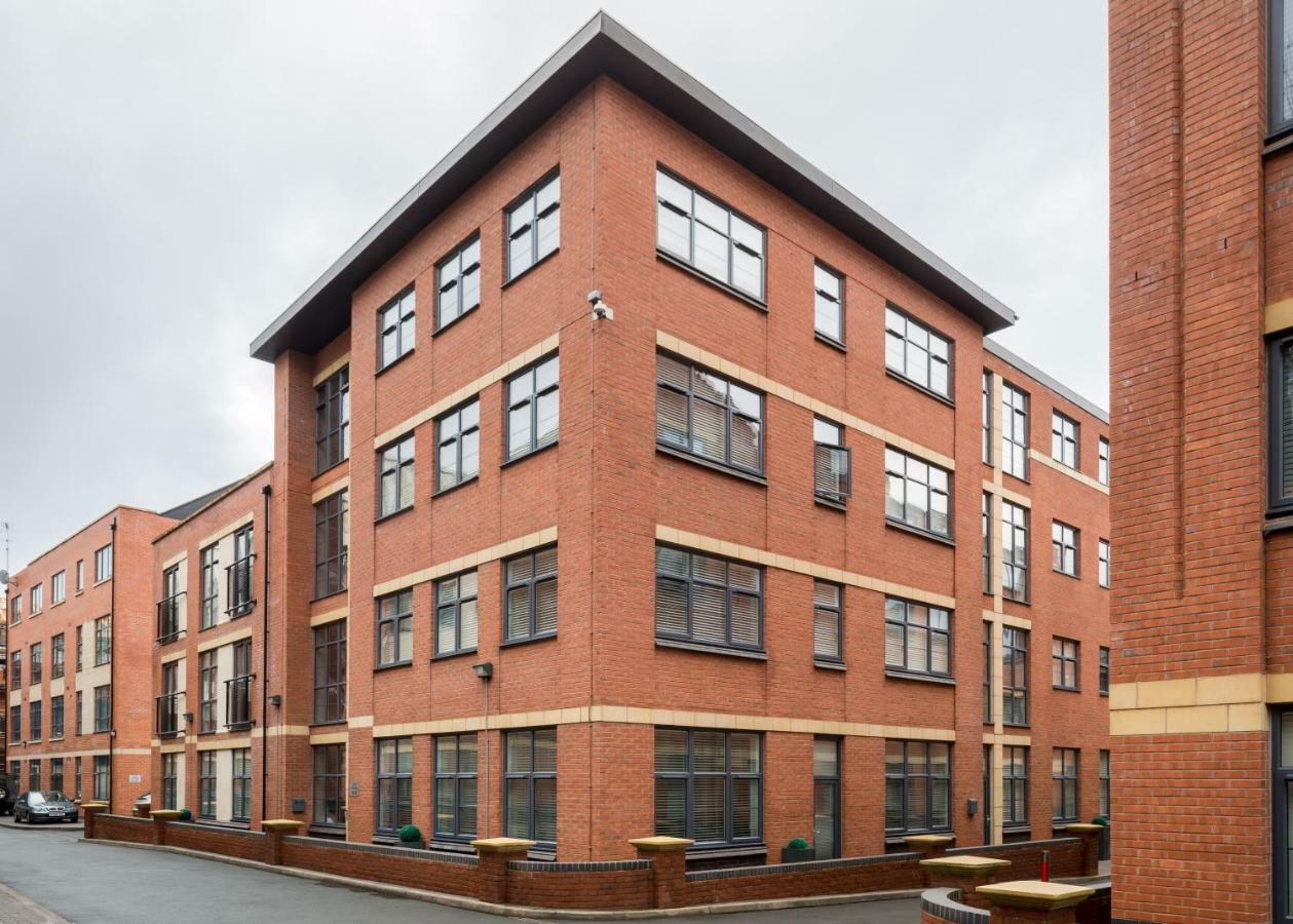 J Quarter - Sleeps 5 Long Term & Families Comfortably, 4 Beds, 2 Bathrooms Birmingham Bagian luar foto